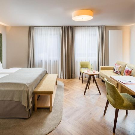 Parkhotel Gueldene Berge Вайсенфельс Экстерьер фото