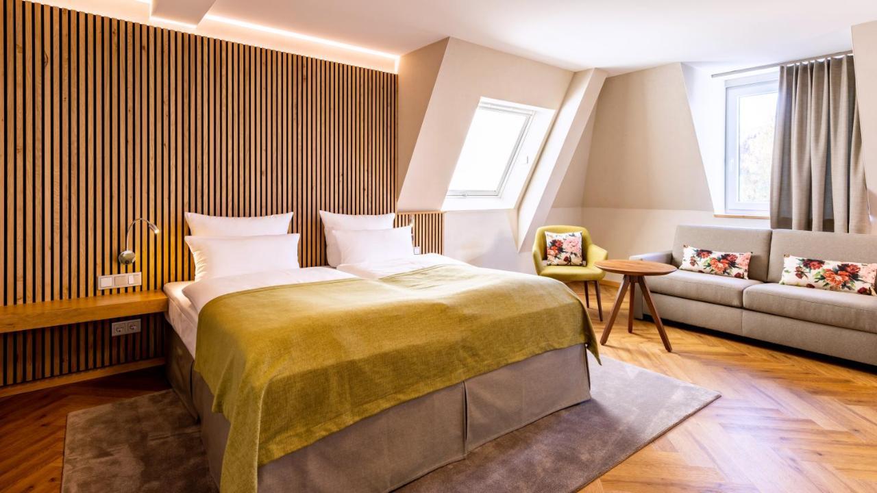 Parkhotel Gueldene Berge Вайсенфельс Экстерьер фото