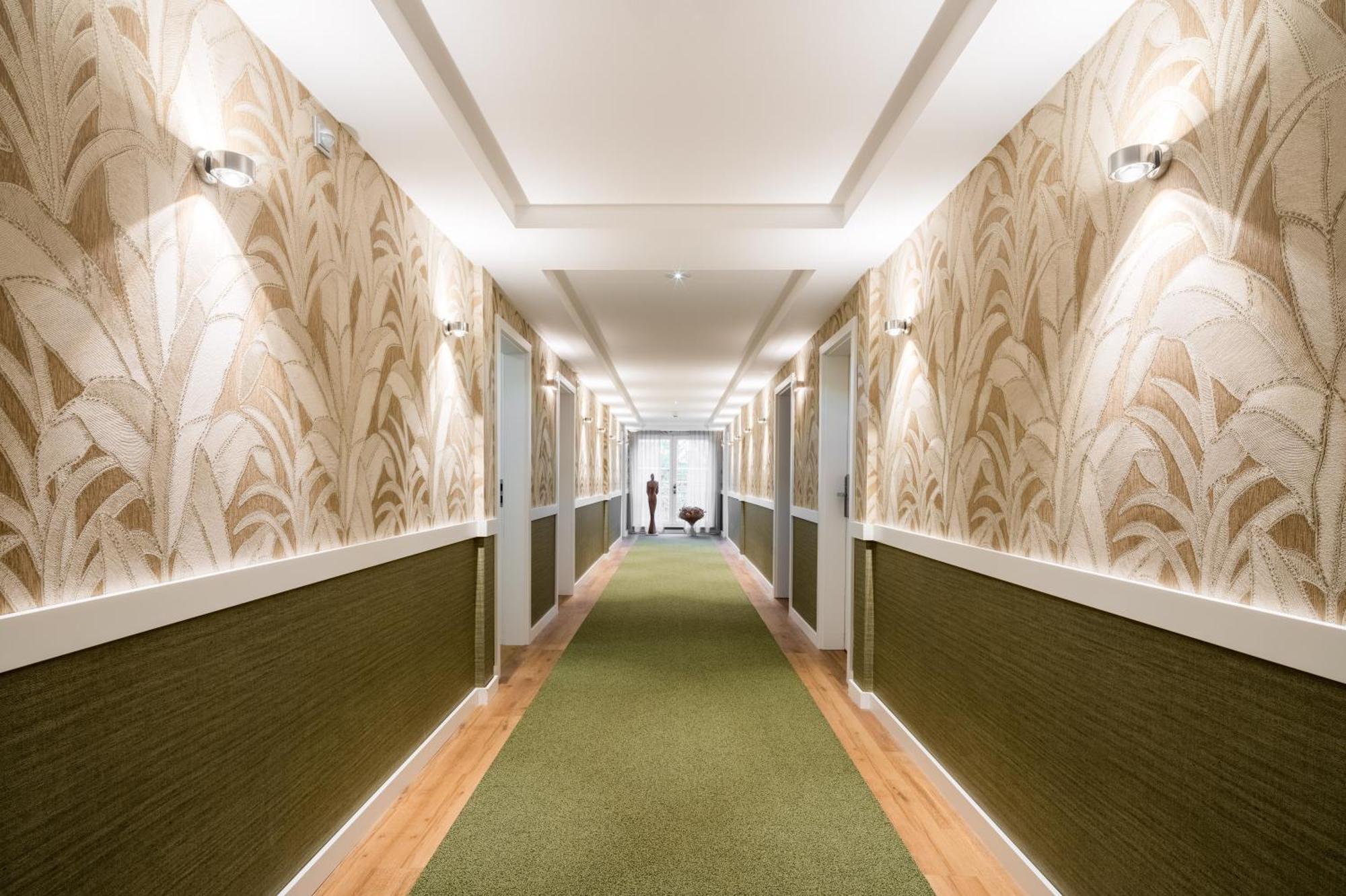 Parkhotel Gueldene Berge Вайсенфельс Экстерьер фото