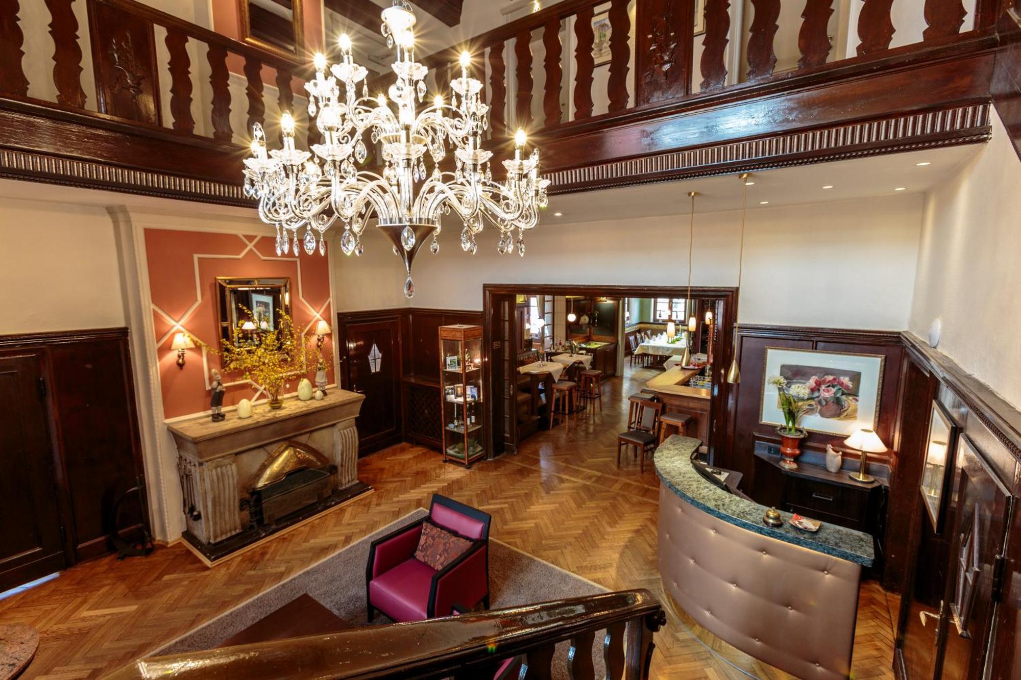 Parkhotel Gueldene Berge Вайсенфельс Номер фото